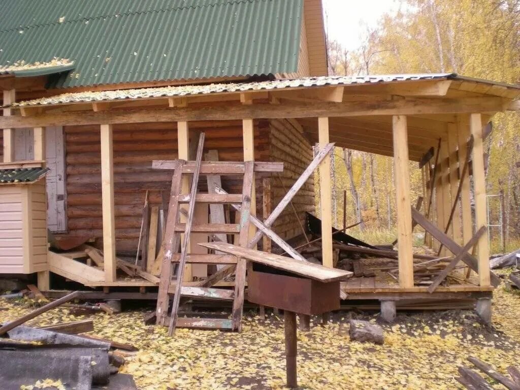 Веранда своими руками из дерева пошагово пристроенная. Пристройка к бане. Баня с навесом. Каркас веранды. Постройка веранды.