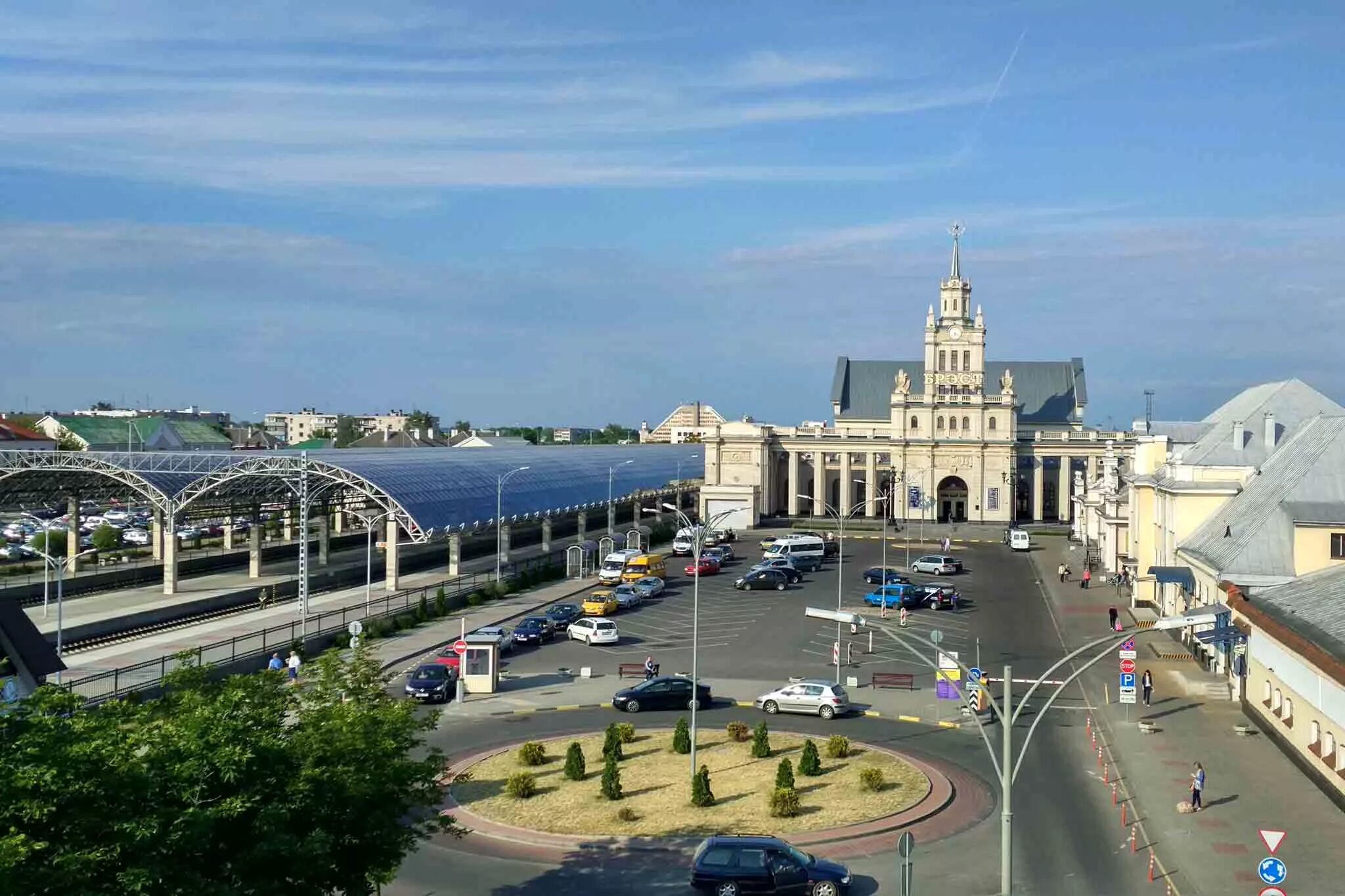 Станция брест. Брест ЖД вокзал. Железнодорожный вокзал Брест. Вокзал Брест-Центральный. Брест ЖД вокзал фото.