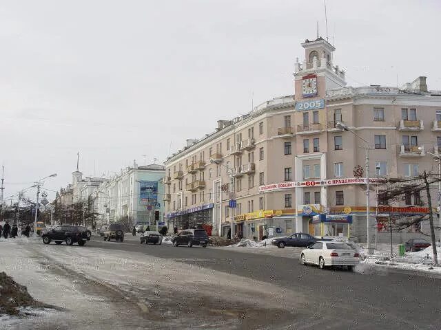 часы магадан. магаданские сувениры. часы магадан. часы магадан. дом с часами магадан.