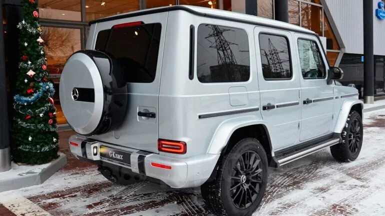 Гелендваген купить 2024. Mercedes-Benz g-класс 350 d III (w463). W463 серебристый. Мерседес Бенц g -class (w463) 3,2 литра полноприводный. Гелендваген 2013 года 3.5 дизель.