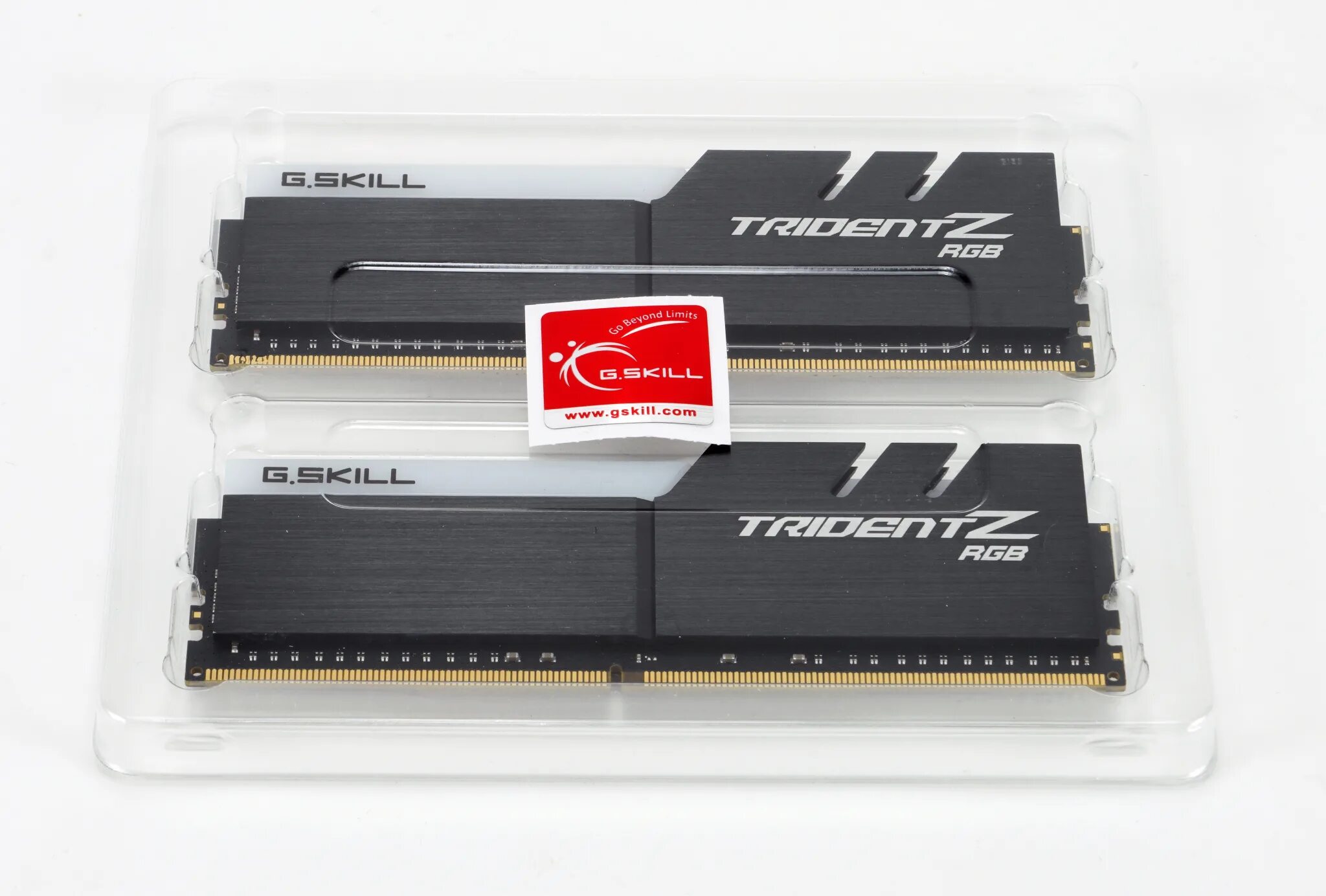 Оперативная память ddr4 g skill trident z. Оперативная память ddr4 g skill. 64gb g.skill Trident ddr4. Ddr4 64gb. Оперативная память g.skill ddr4 32gb (2x16gb) 3600mhz PC-28800 Trident z (f4-3600c17d-32gtz).