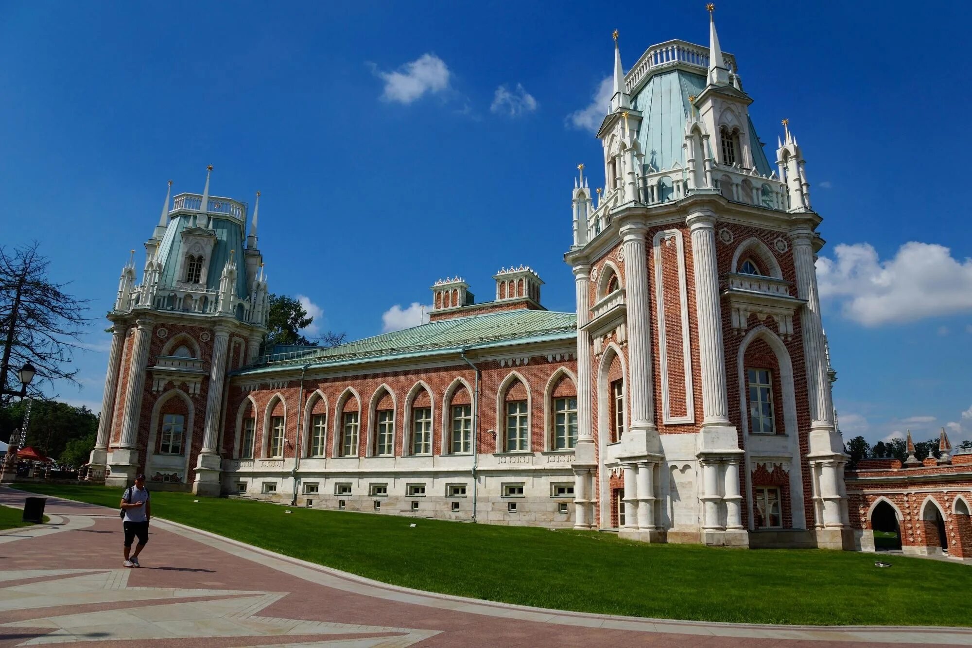 Ооо царицыно. Царицынский дворец в Москве. Царицыно музей-заповедник. Музей Царицыно в Москве. Архитектурный ансамбль в Царицыно.