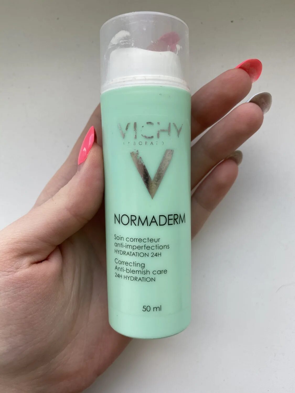 Correct h. Vichy normaderm anti imperfections hydratation 24. виши нормадерм correcting anti blemish care 24h hydration. виши нормадерм soin correcteur anti-imperfections hydratation 24h. vichy normaderm soin correcteur anti-imperfections hydratation 24h correcting anti-blemish care.