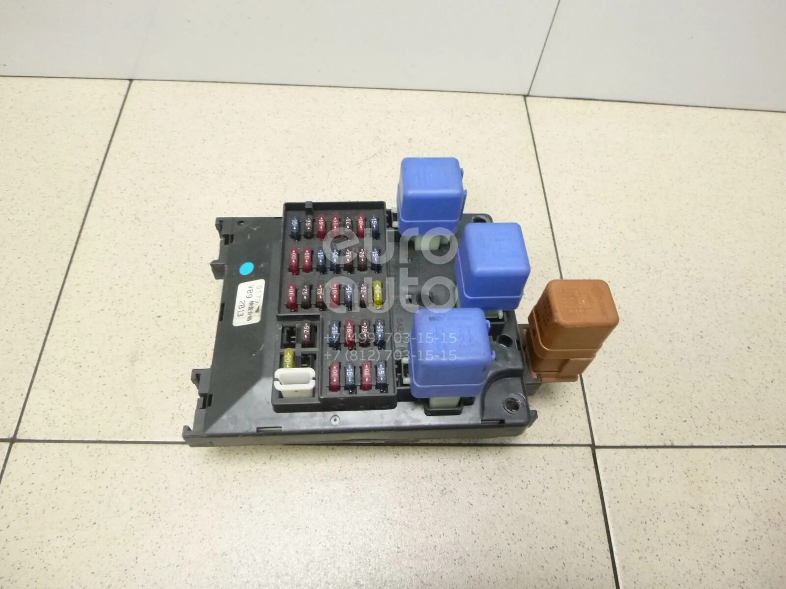 Fuse box diagram Nissan Patrol Y60 Y61 Y62 and relay with assignment and locatio