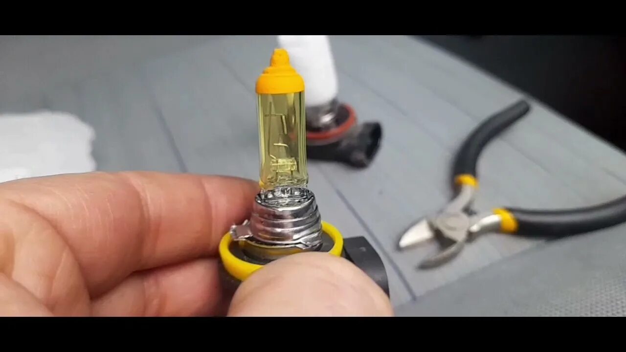 C max лампочки. Противотуманные фары ford c max 2008 led. замена лампочек в противотуманных фарах форд фокус c-max. заменить лампочку в противотуманной фаре форд фокус c-max. форд c-max лампочки в зеркалах.