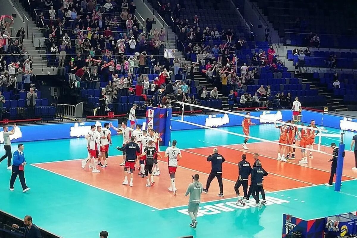 Арена кузбасс волейбол. Белогорье арена волейбол. Кузбасс волейбол. Проект спорткомплекса кузбасс-арена. Спортивный комплекс «кузбасс-арена».