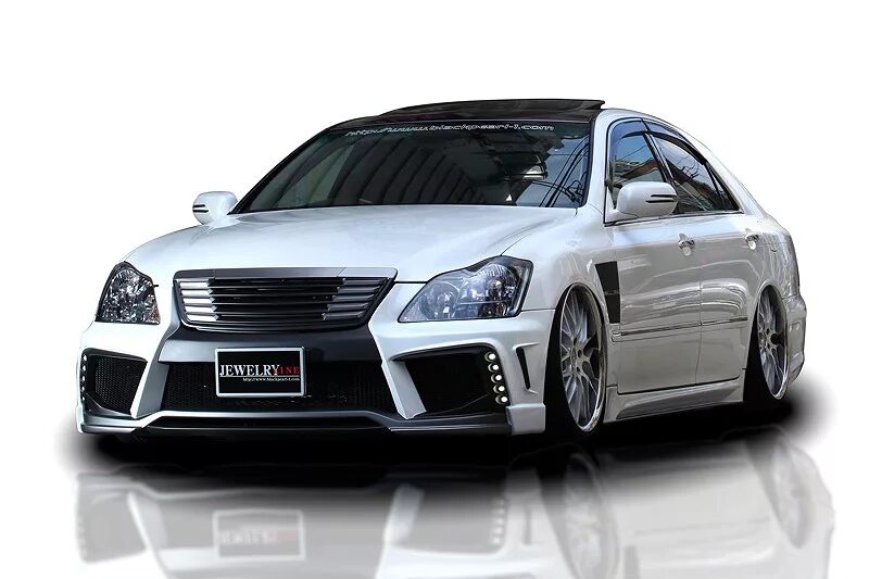 Toyota crown athlete 2007. Crown обвес. Обвесы crown 210. Тойота краун s170. Crown grs200 athlete.