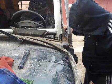 Рамка лобового стекла уаз