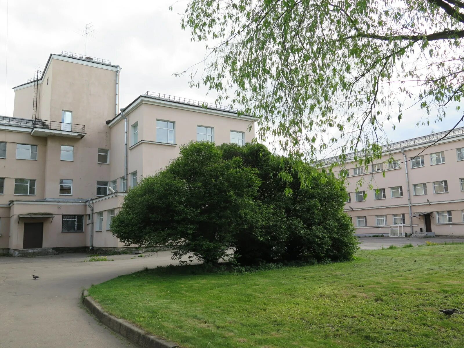 Елизаровская больница санкт петербург. Елизаровская больница санкт петербург. Центр реабилитации госпиталь ветеранов войн спб. Ренессанс дент бабушкина. Санкт-петербург елизарова 32.