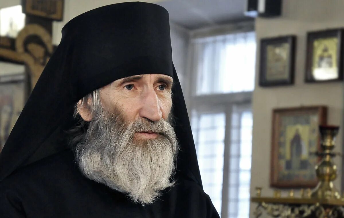 Монах киприан бурков герой советского. Валерий анатольевич бурков инок киприан. инок киприан бурков. валерий бурков монах киприан. валерий бурков отец киприан.