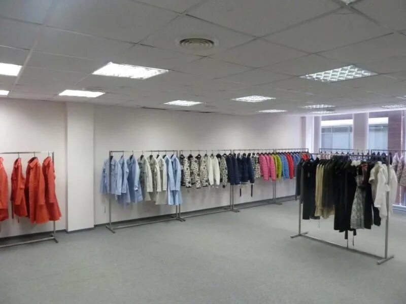 свой магазин шоурум. свой магазин одежды. шоу рум одежды. шоу рум одежды. шоу рум одежды.