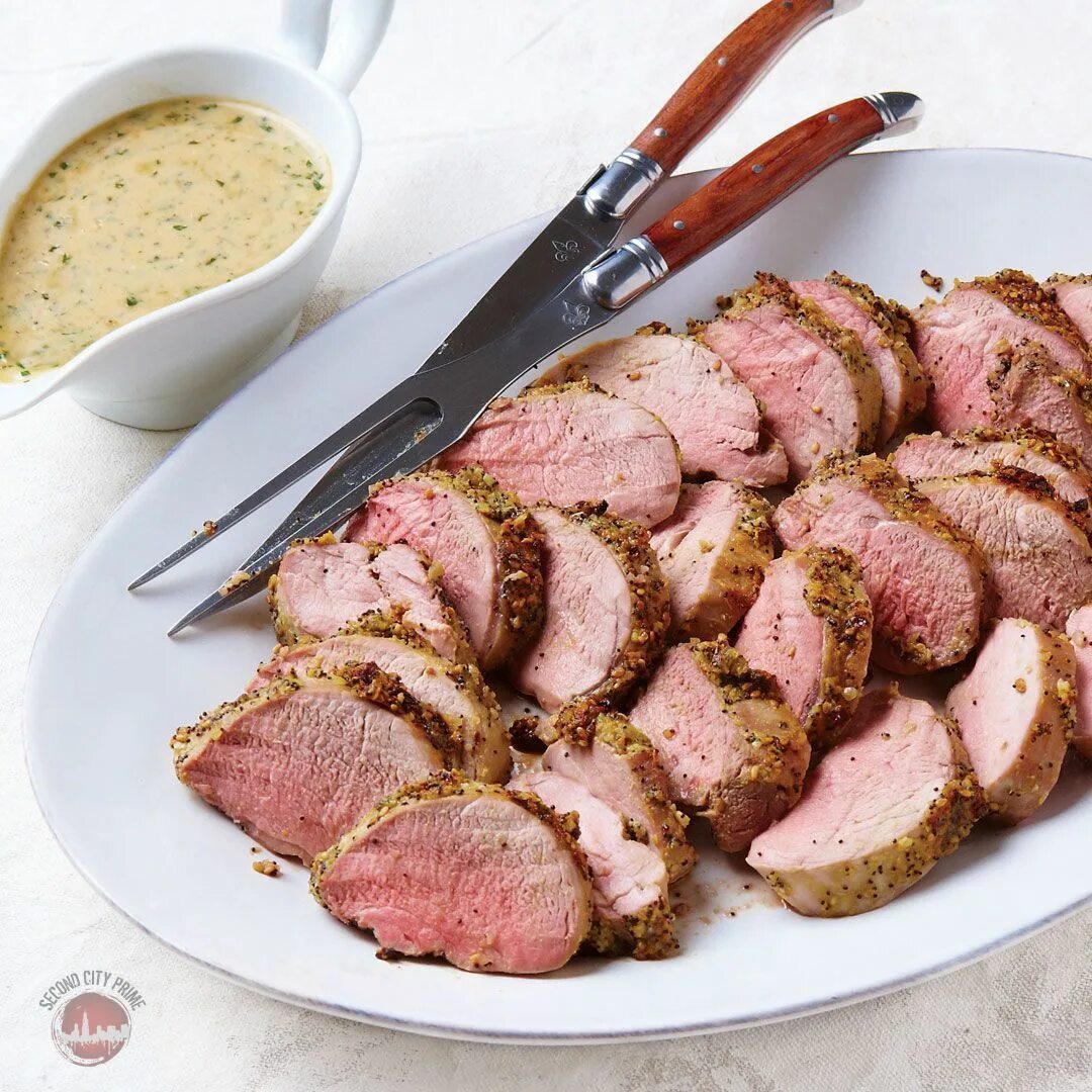 Pork Tenderloin. Вырезка свиная. Блюда из свиной вырезки. Свиная вырезка приготовление.