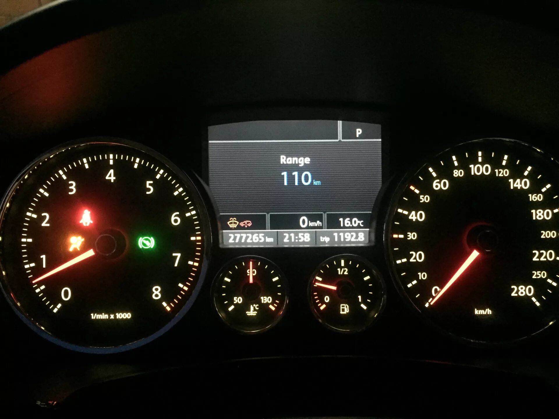 Touareg ошибки. C10d307 ошибка туарег. ошибка по свету туарег 1. ошибки туарег. ошибка полного привода туарег.