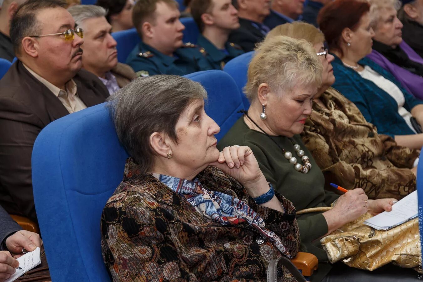 Валдайский сайт контакте валдай. Жена Стадэ Юрия Владимировича. Глава Валдайского. Валдайский муниципальный район.