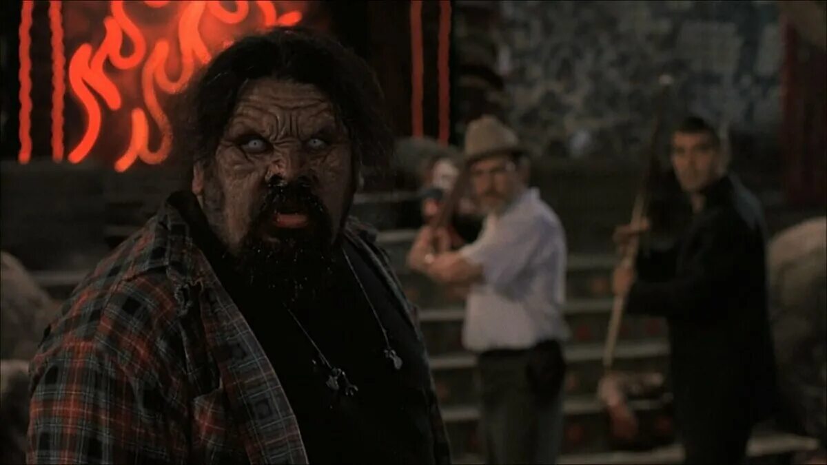 джордж клуни от заката до рассвета. от заката до рассвета пулемет. странная свобода от заката до восхода. губин от рассвета до заката. стэйси буржуа от заката до рассвета 2.