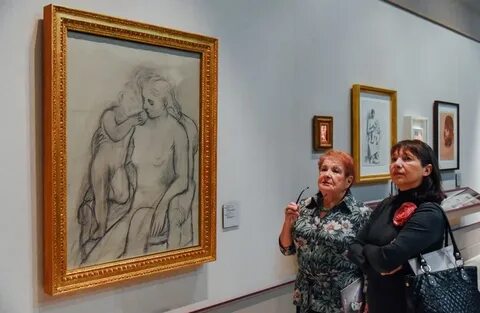 Подруги выставка пушкинский