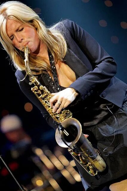Candy dulfer саксофон и гитара. Candy dulfer. далфер саксофон. кэнди далфер саксофонистка. кэнди далфер саксофон.