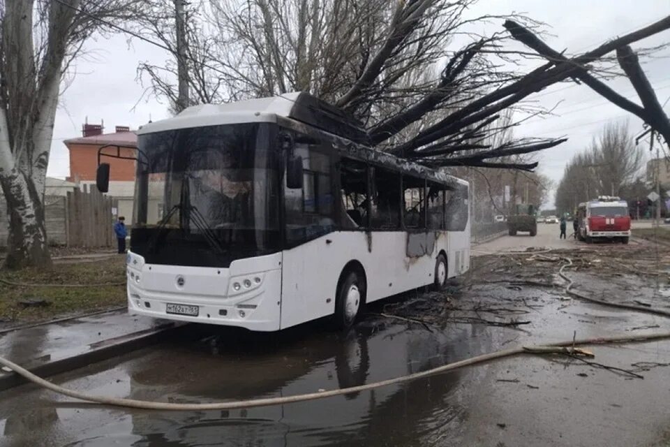 Пассажиры упавшего автобуса