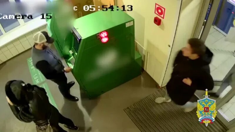 Украл 100 000. Украл 100 000. Украл 100 000. Sever1off. Женщины задержанные полицией.