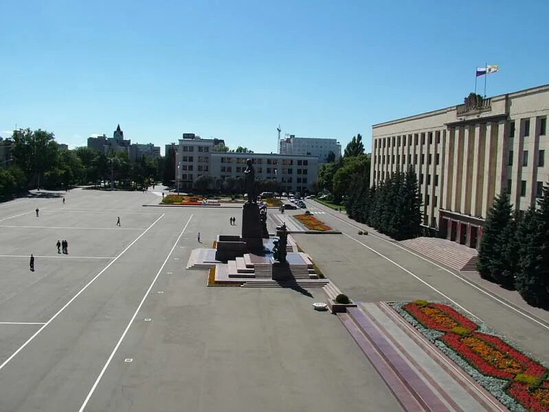 Ставрополь пл ленина. Город ставрополь площадь ленина. г. ставрополь площадь. ставрополь центральная площадь. главная площадь ставрополя.