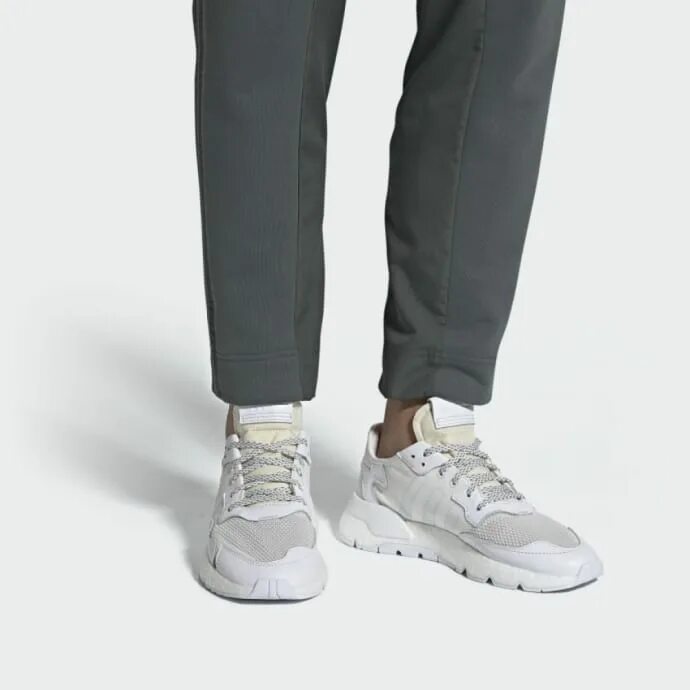 Adidas Nite Jogger белые. Adidas Originals Nite Jogger. Adidas Night Jogger белые. Adidas Найт джоггеры. Кроссовки jogger adidas