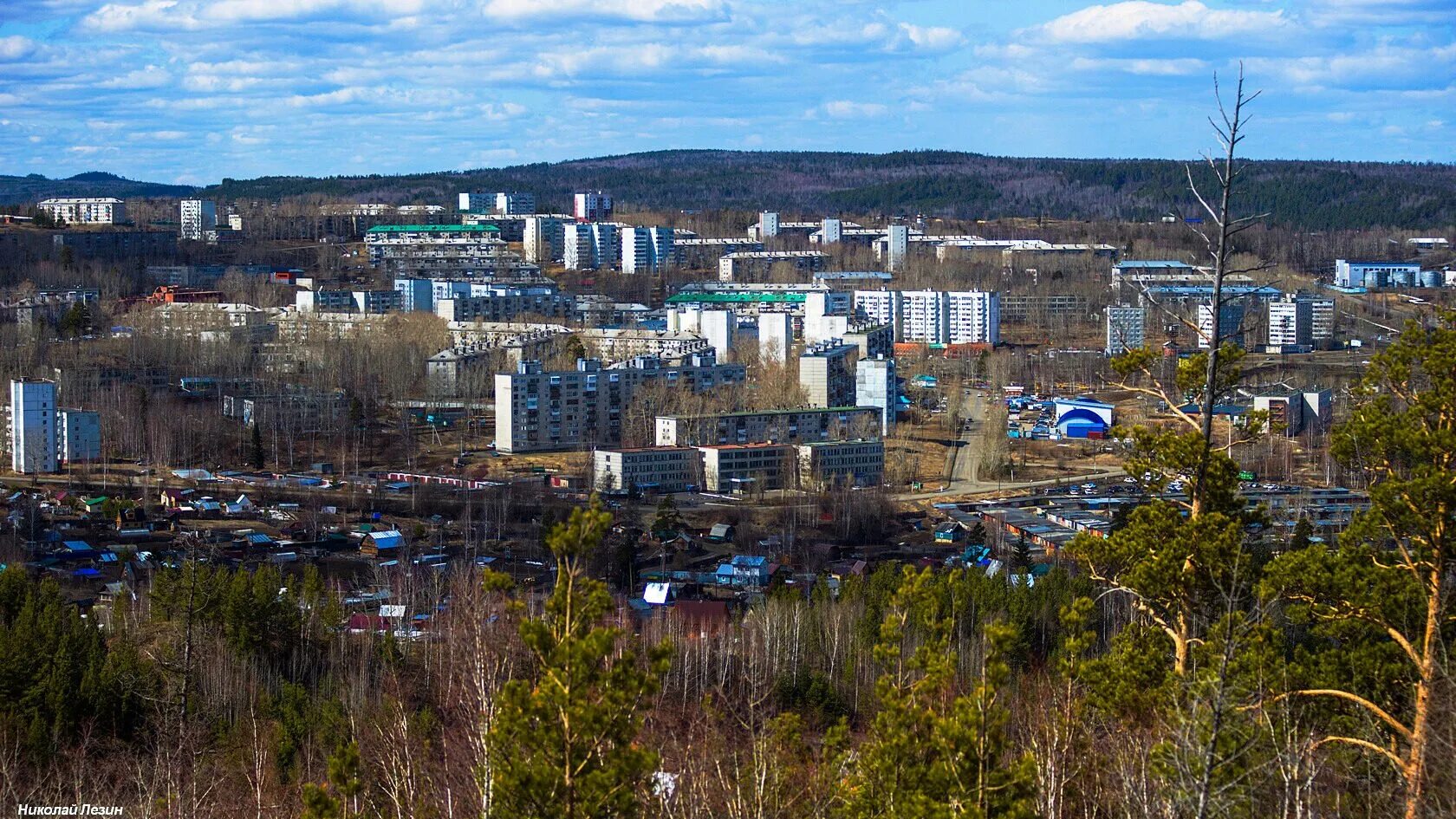 Телефоны г усть илимск. Усть-Илимск старый город. Г.Усть-Илимск старый город. 11 Микрорайон Усть-Илимск. Усть-Илимск Чайковского 11.