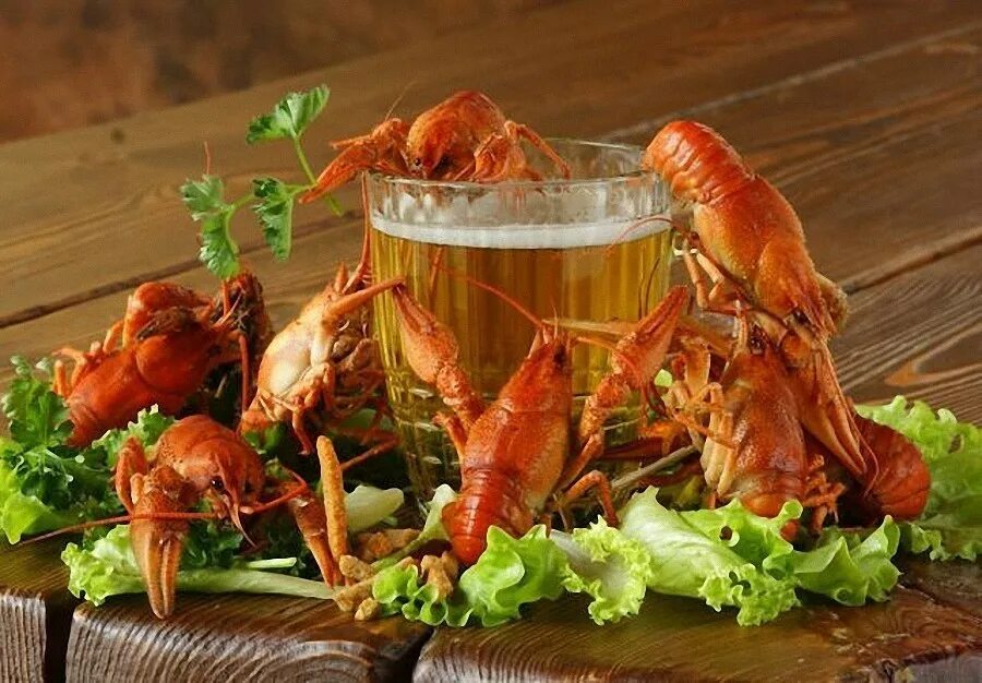 пиво. раки с пивом. стол на день рождения ,раки пиво. пивная тематика. раки с пивом.