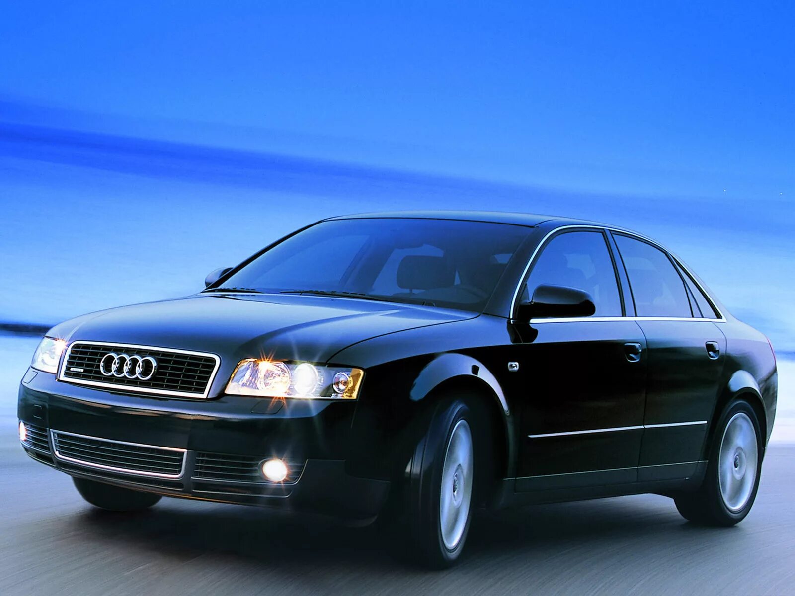 Audi a4. Машина Ауди а4. Audi a4 2002. Audi a4 2000.