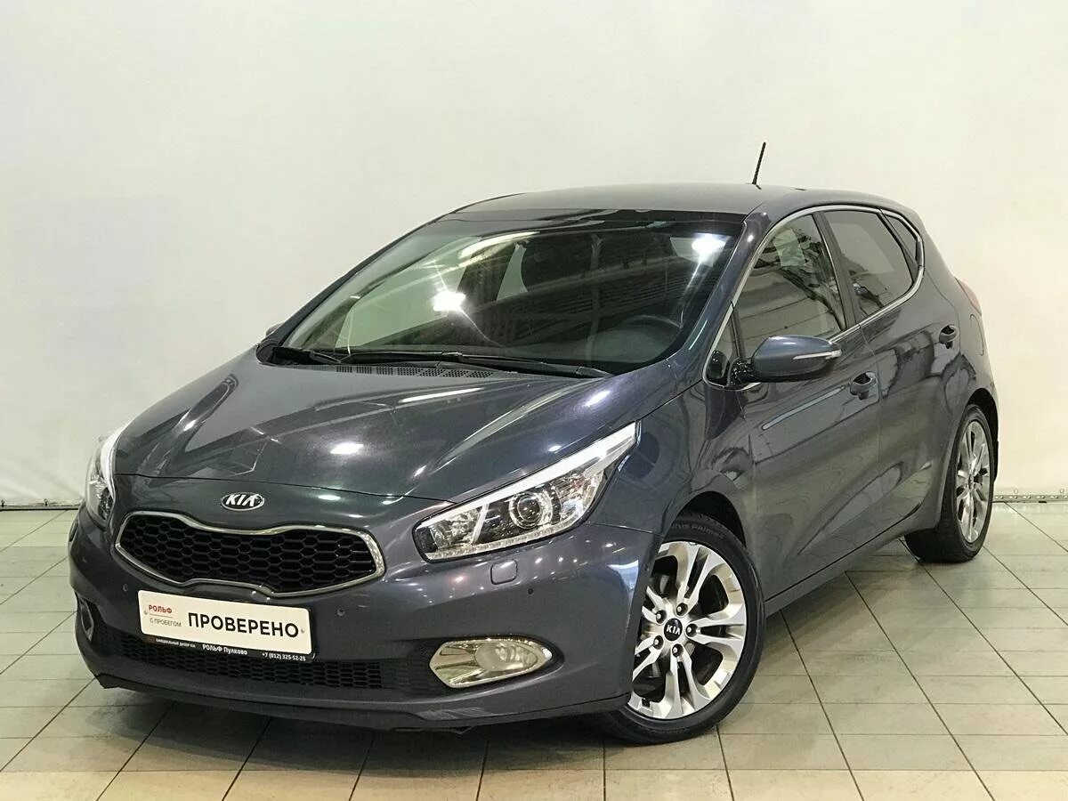 Купить б/у Kia Ceed II 1.6 AT (129 л.с.) бензин автомат в Санкт-Петербурге: сере