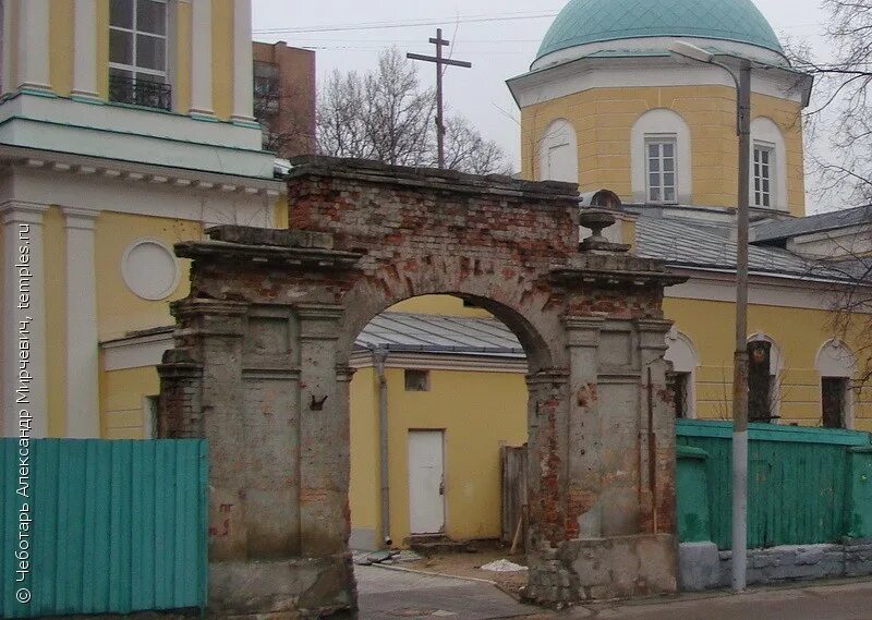 Церковь тихвинской иконы божией матери в сущеве. Иконы храма в сущеве. Храм тихвинской иконы божией матери в новой слободе в сущёве. Храм тихвинской иконы божией матери в сущеве. Храм тихвинской иконы божией матери (брянск).