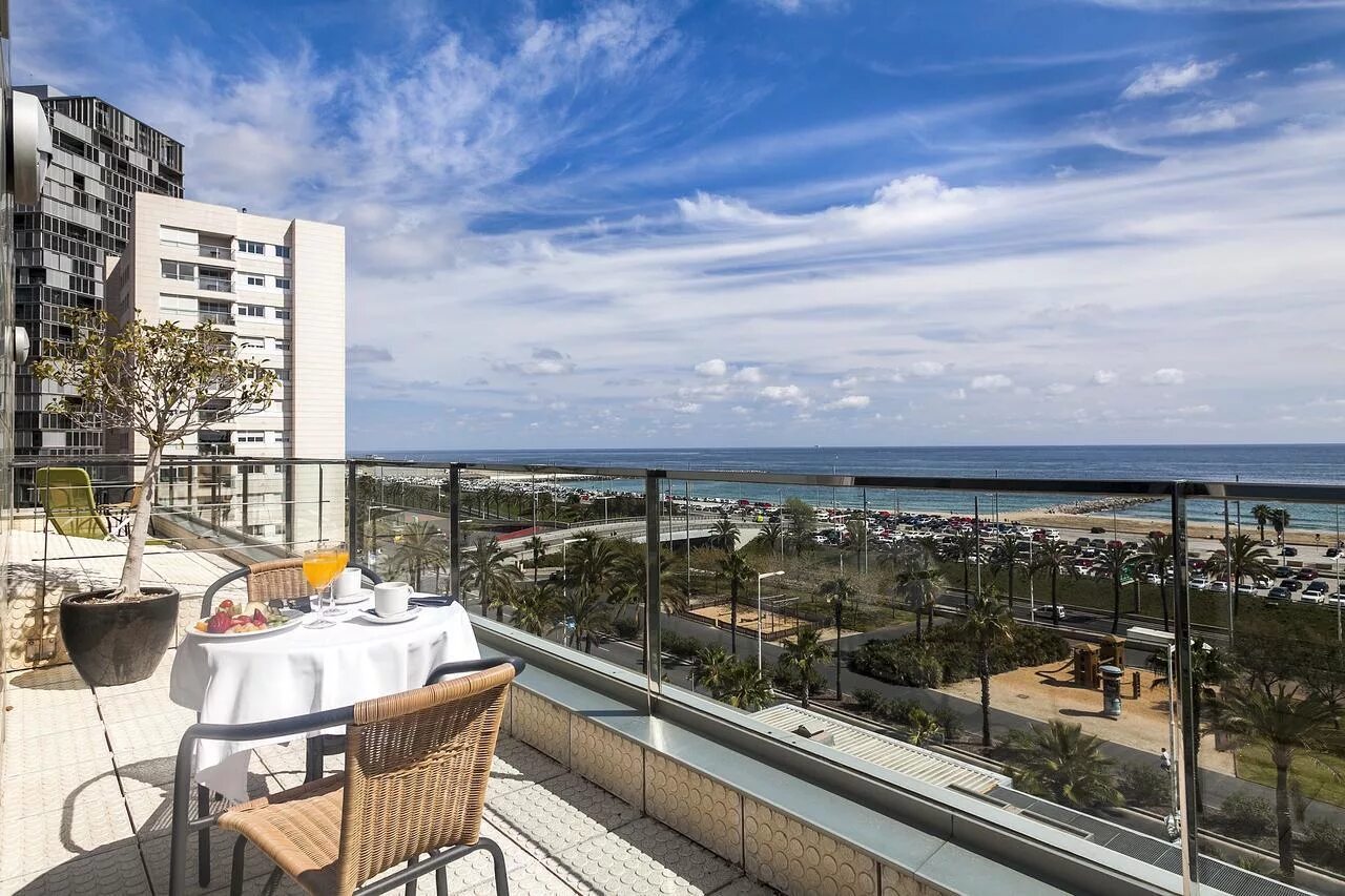 Best fronts. Best maritim 4. бест маритим испания. best front maritim. hotel maritime barcelona.