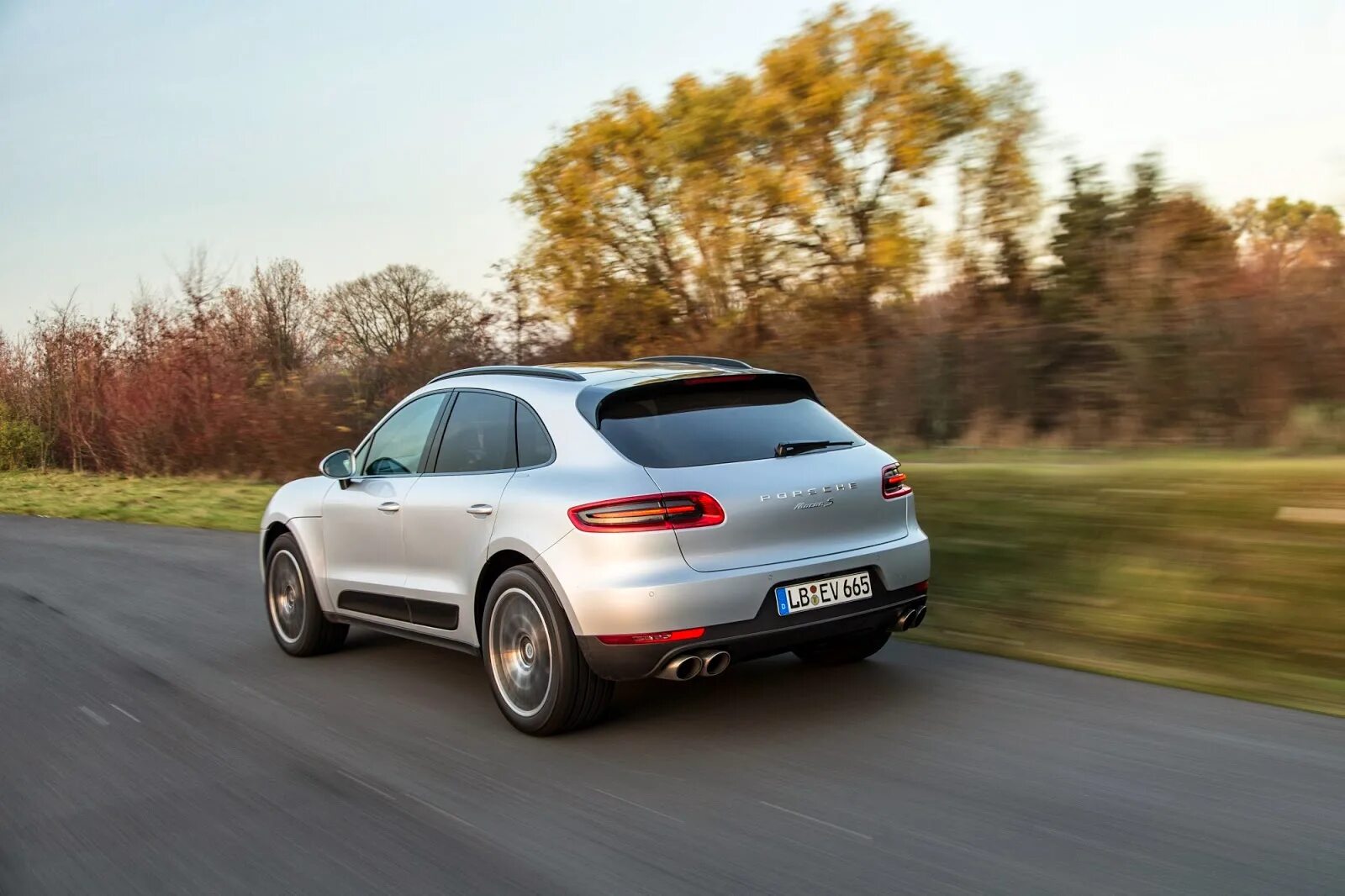 Макан как ji. Porsche macan turbo 2014. порше макан турбо. порше макан 2015. порше макан 2000.