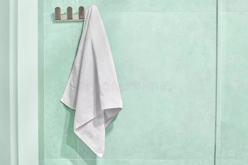 Старая тряпка. Тряпка висит. Плед ecotex 150х200 см. Старинные портьеры. Крючки для полотенец.