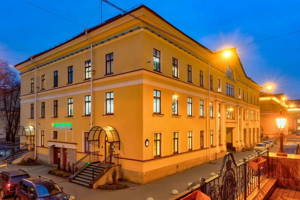 Бц орловский спб. Парадная улица 7. Парадная улица 7. Институт экономики и торговли орел. Парадная улица 7.