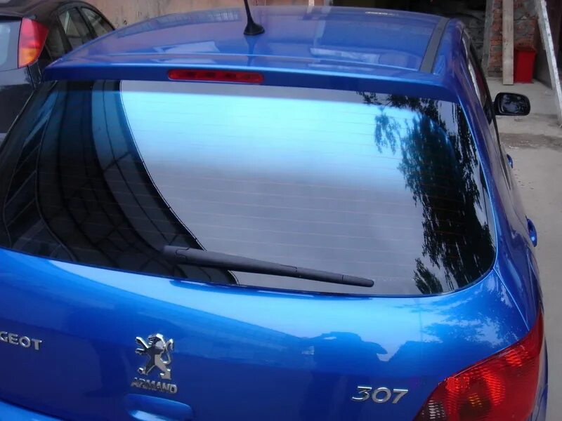 Тонировка озон. Sun Control GRD Blue/Grey 20(50). Цветная тонировка. Цветная тонировка на авто. Тонировка цветной пленкой.