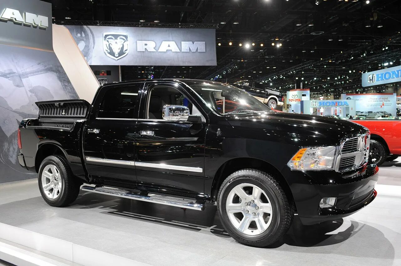 Пикап марс 9. Додж Лимитед пикап. Додж рам Лимитед это пикап. Dodge Ram 1500 Limited. Ram 1500 Laramie Limited.