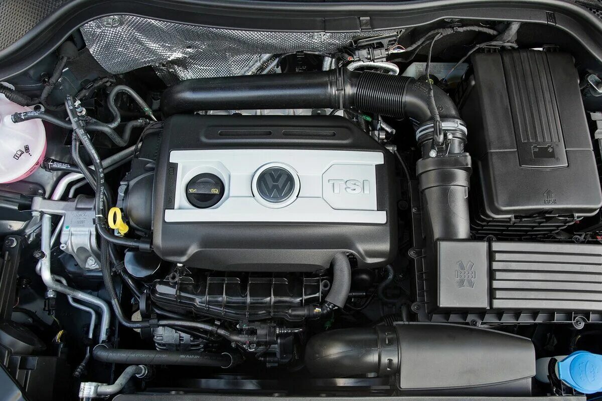 Двигатель Volkswagen TSI 2.0. Tiguan 2.0 TSI мотор. Двигатель Фольксваген Тигуан 1.4. Двигатель Tiguan 2.0 TSI Cawa.