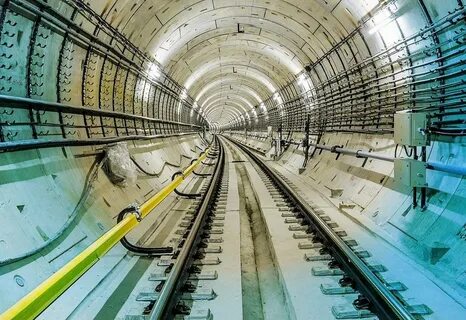 Напряжение в метро на контактном