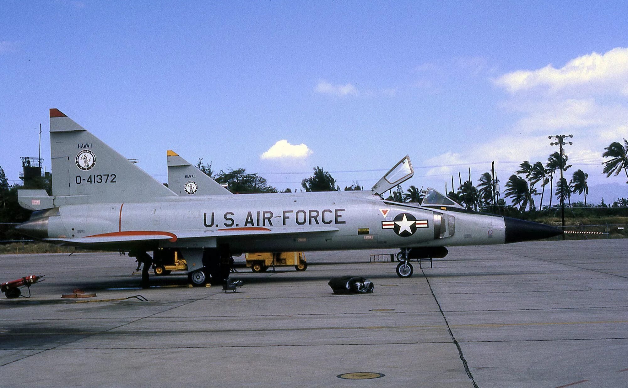 F-102 delta dagger. F-102 дельта даггер. ф-102 дельта даггер. F 102. ф 102 истребитель.