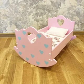Кровать из картона