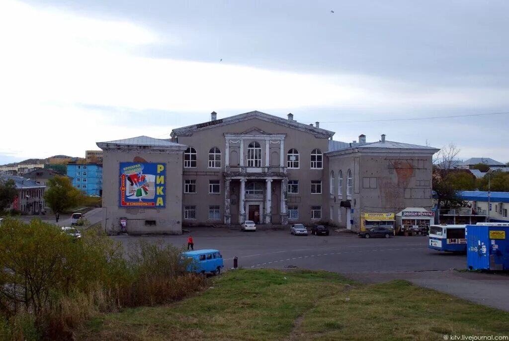 Петропавловск срв. Срв петропавловск-камчатский. Срв петропавловск-камчатский. Район срв камчатка. Ярмарка на срв петропавловск камчатский.