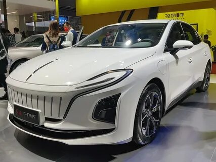 Hongqi e qm5