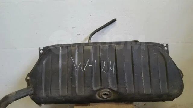 бак мерседес 124 70 литров. топливный бак w124. бак от мерседес 124. бак мерседес 124. бензобак мерседес 124.