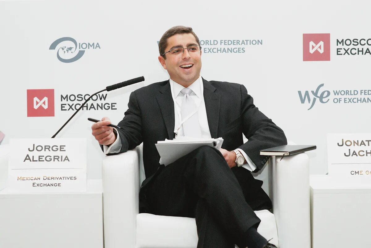 Михаил николаевич симонов биржевик. Рынок акций. Михаил биржевик трейдер. Биржевик ютуб сегодня. Биржевик ютуб сегодня.