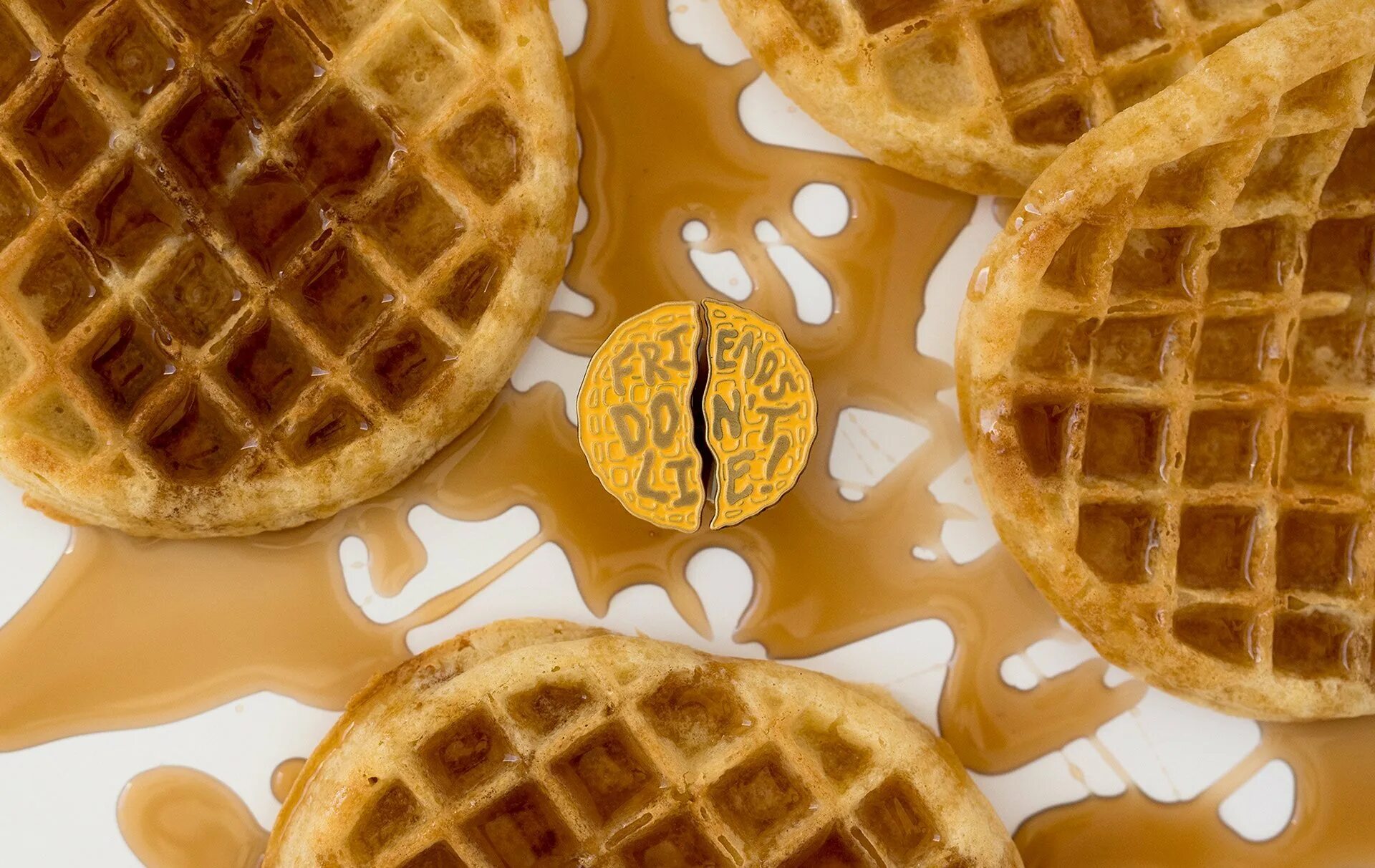 Вафли без сливочного масла. Венские вафли без глютена. Бельгийские вафли с кокосовой стружкой. Венские вафли без глютена смесь. Венские вафли без яиц.