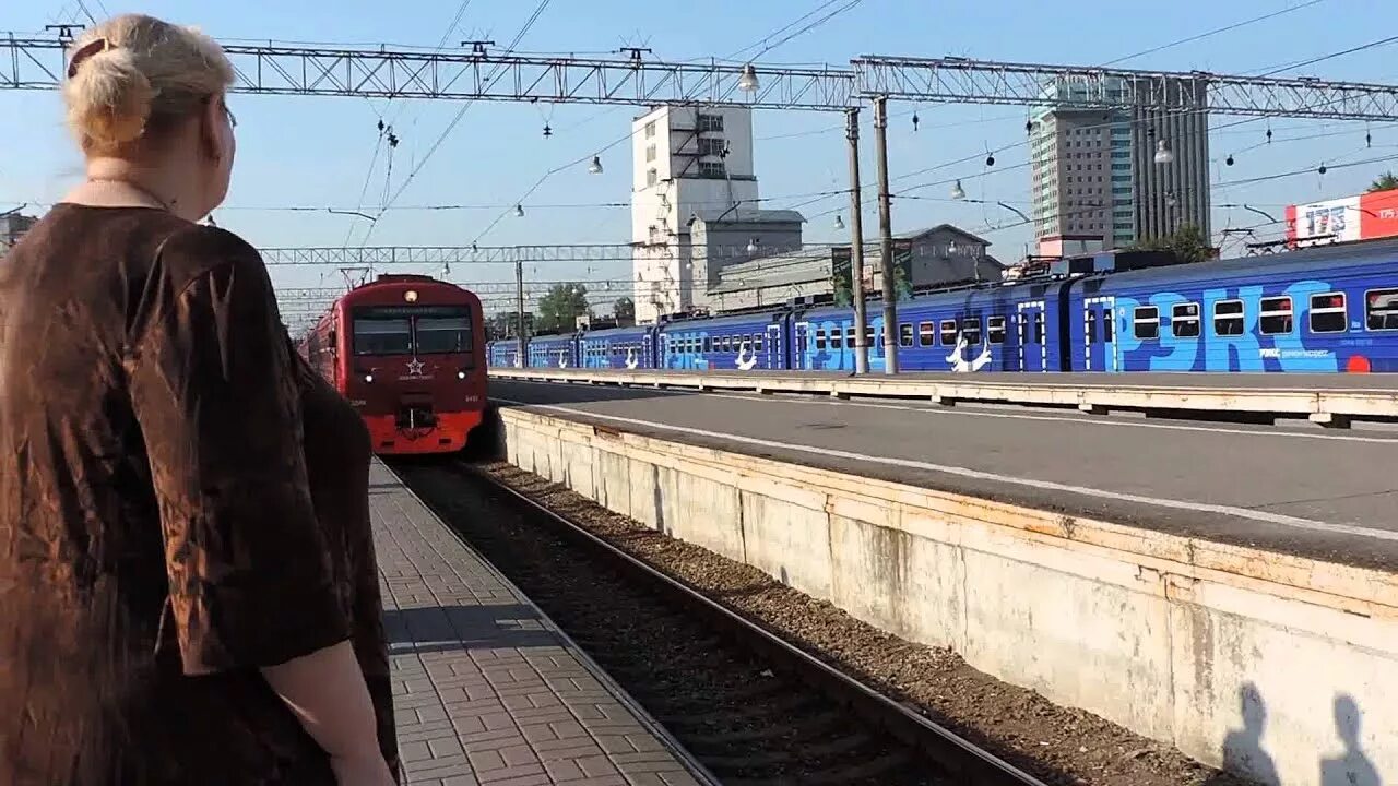 Павелецкий вокзал одинцово. Вокзал домодедово. ласточка павелецкий вокзал. аэроэкспресс павелецкая. павелецкий вокзал 2013.