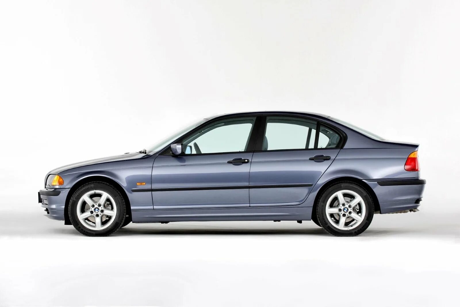 46 3 1 65. BMW e36 323i. BMW e36 sedan. BMW 3 e36 sedan. BMW 3er III (e36) 1990 - 2000.