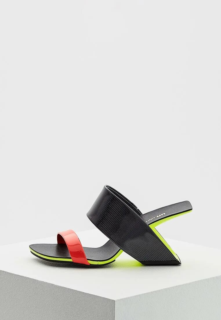 H&m сабо. United nude обувь женская бронза сетка. United nude босоножки кожа черные. Босоножки юнайтед нуд. Юнайтед нюд босоножки.