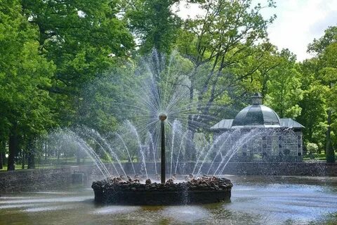 В каком парке фонтаны