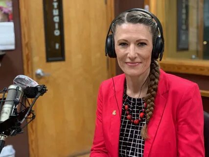 WaveMakers: Sarah Combs, CEO of the University Area Corporation to.